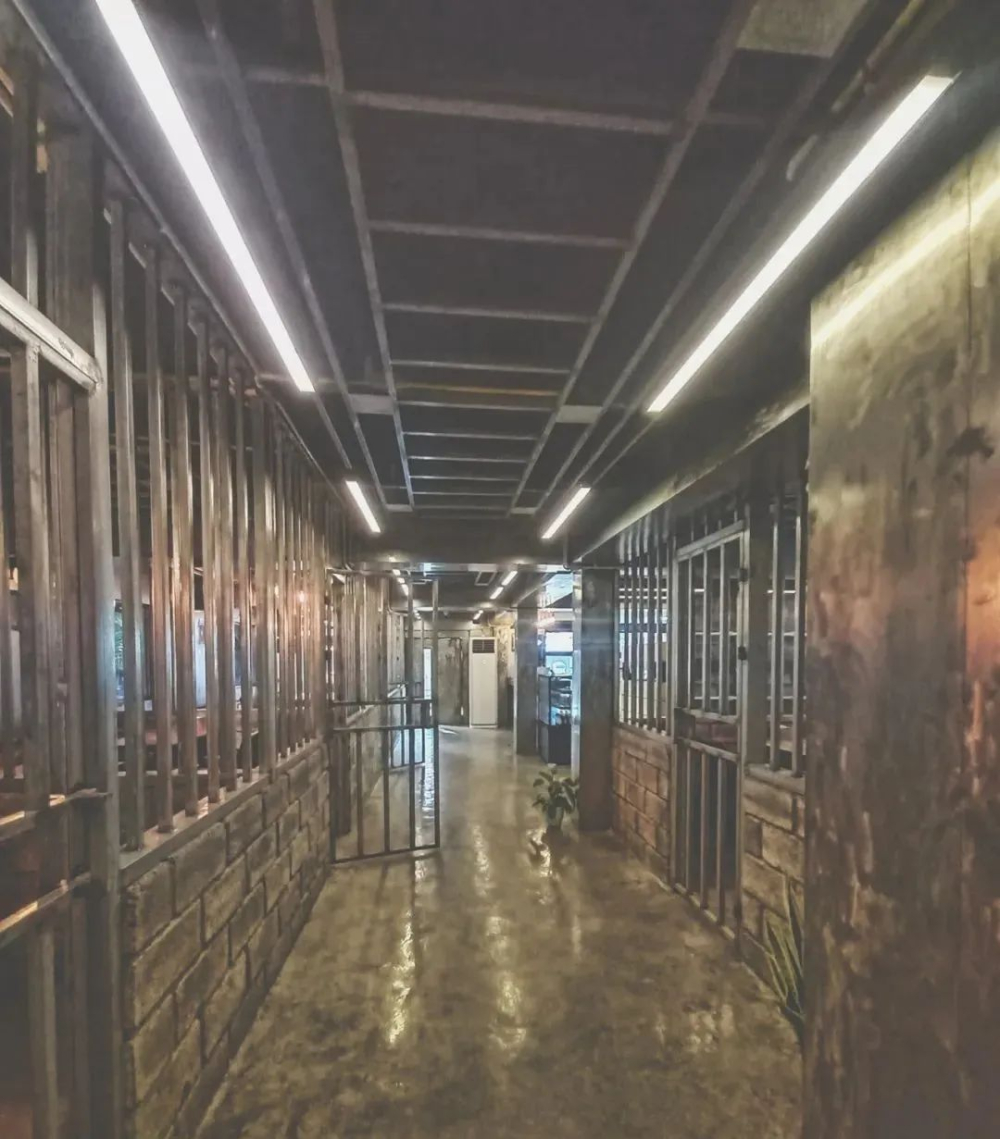 东南亚监狱主题咖啡馆观察：从受刑人培训到消费新场景的跨界实践