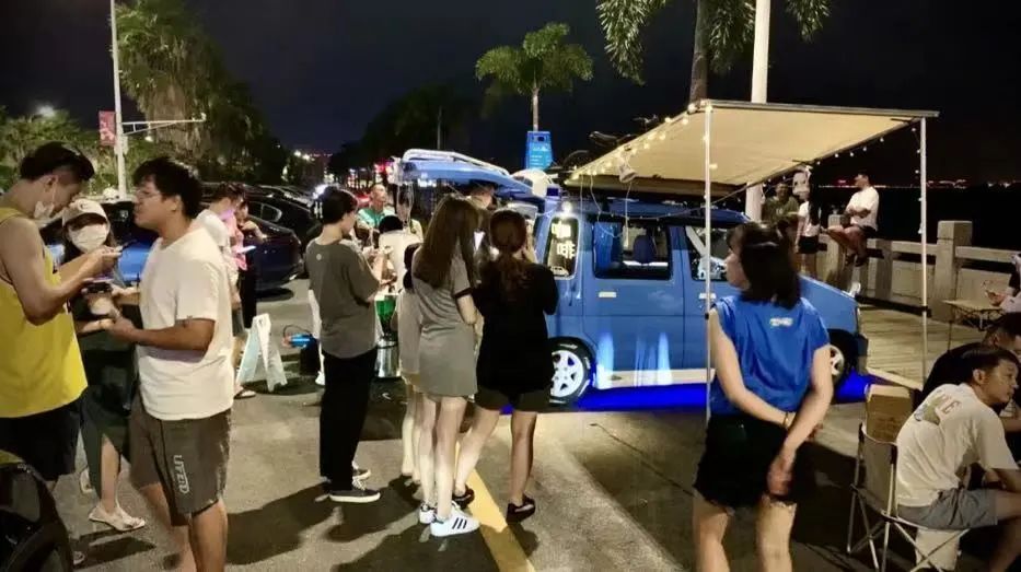 福建泉州网红咖啡车被叫停,国内改装车售卖咖啡是否合法引热议 福建泉州网红咖啡车被叫停,国内改装车售卖咖啡是否合法引热议