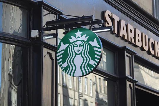星巴克定价策略解析:为何被称为“可负担的奢侈品”? 星巴克定价策略解析:为何被称为“可负担的奢侈品”?