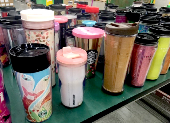 星巴克环保实践再升级：废弃随行杯回收再造杯垫，咖啡渣变吸管与蛋糕