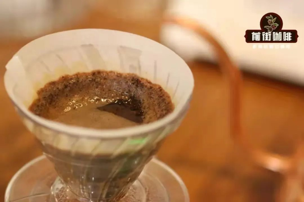 手冲咖啡浓淡失衡的原因与调整技巧:旁路法稀释与杯色影响风味感知 手冲咖啡浓淡失衡的原因与调整技巧:旁路法稀释与杯色影响风味感知
