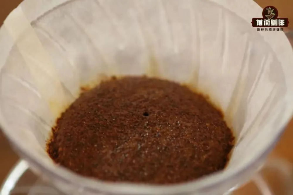 手冲咖啡闷蒸注水量与时间如何左右风味表现及操作流程解析 手冲咖啡闷蒸注水量与时间如何左右风味表现及操作流程解析