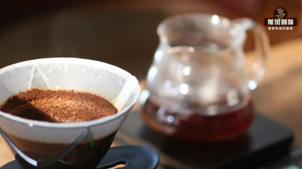 一投式冰手冲咖啡全解析:水粉比、研磨度与注水参数操作指南 一投式冰手冲咖啡全解析:水粉比、研磨度与注水参数操作指南