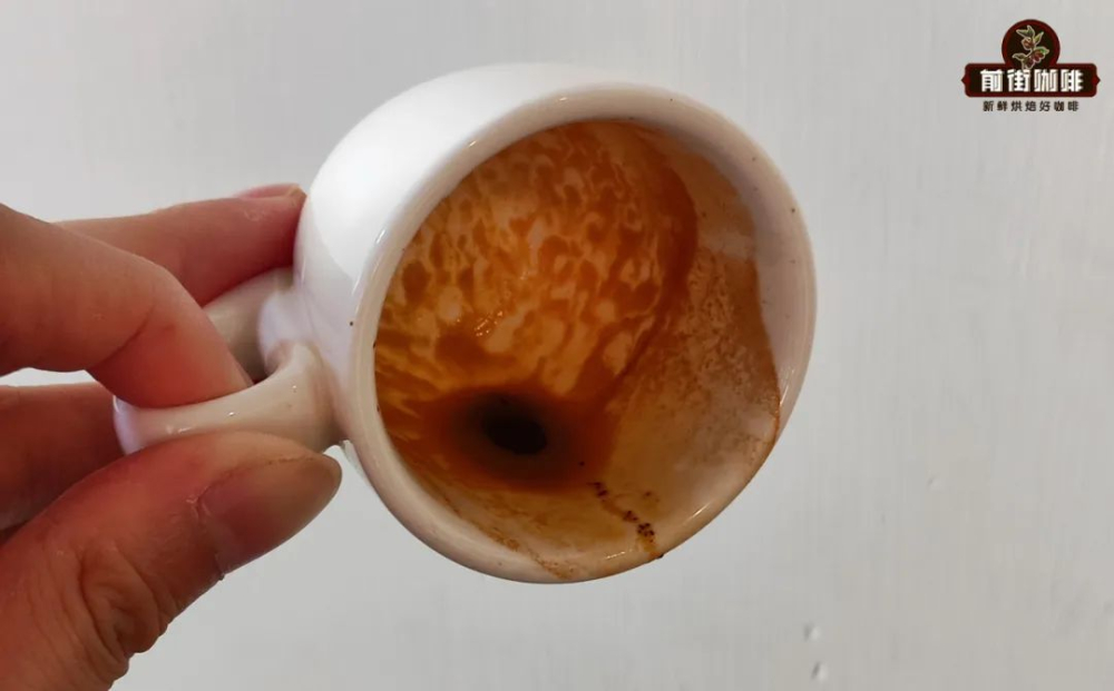 浓缩咖啡杯底出现黑色沉淀物是否正常?解析细粉穿过滤网的原因 浓缩咖啡杯底出现黑色沉淀物是否正常?解析细粉穿过滤网的原因