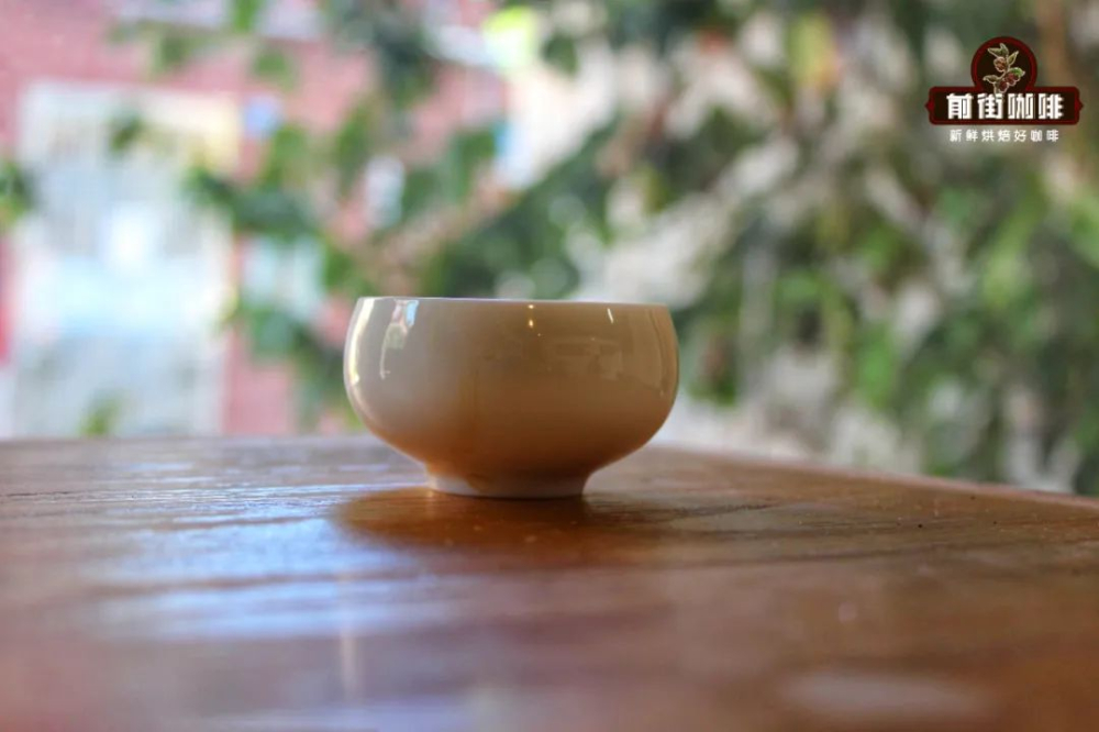 杯口造型如何改变手冲咖啡风味表现与品饮差异解析 杯口造型如何改变手冲咖啡风味表现与品饮差异解析