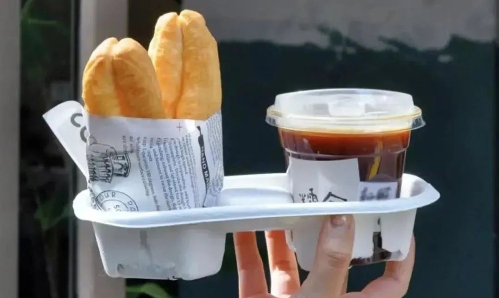 当螺蛳粉遇上咖啡:从早餐搭配到正餐跨界,这股创新风潮能走多远 当螺蛳粉遇上咖啡:从早餐搭配到正餐跨界,这股创新风潮能走多远