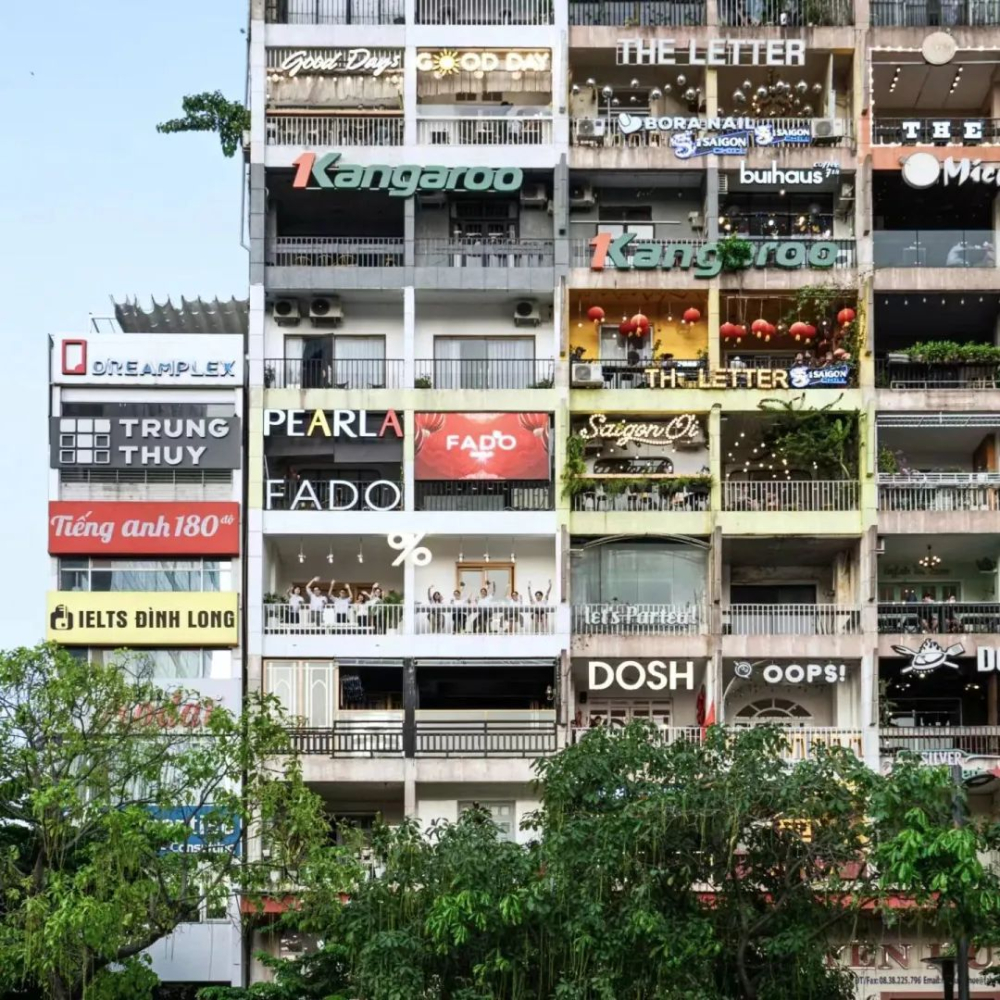 %Arabica越南首店落户胡志明市咖啡公寓,老建筑焕新成文艺地标 %Arabica越南首店落户胡志明市咖啡公寓,老建筑焕新成文艺地标