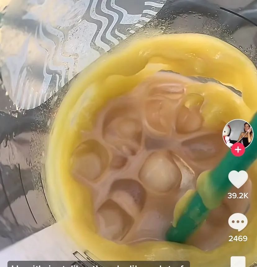 星巴克橄榄油咖啡与防弹咖啡有何区别?营养师提醒:普通人别直接喝初榨橄榄油 星巴克橄榄油咖啡与防弹咖啡有何区别?营养师提醒:普通人别直接喝初榨橄榄油