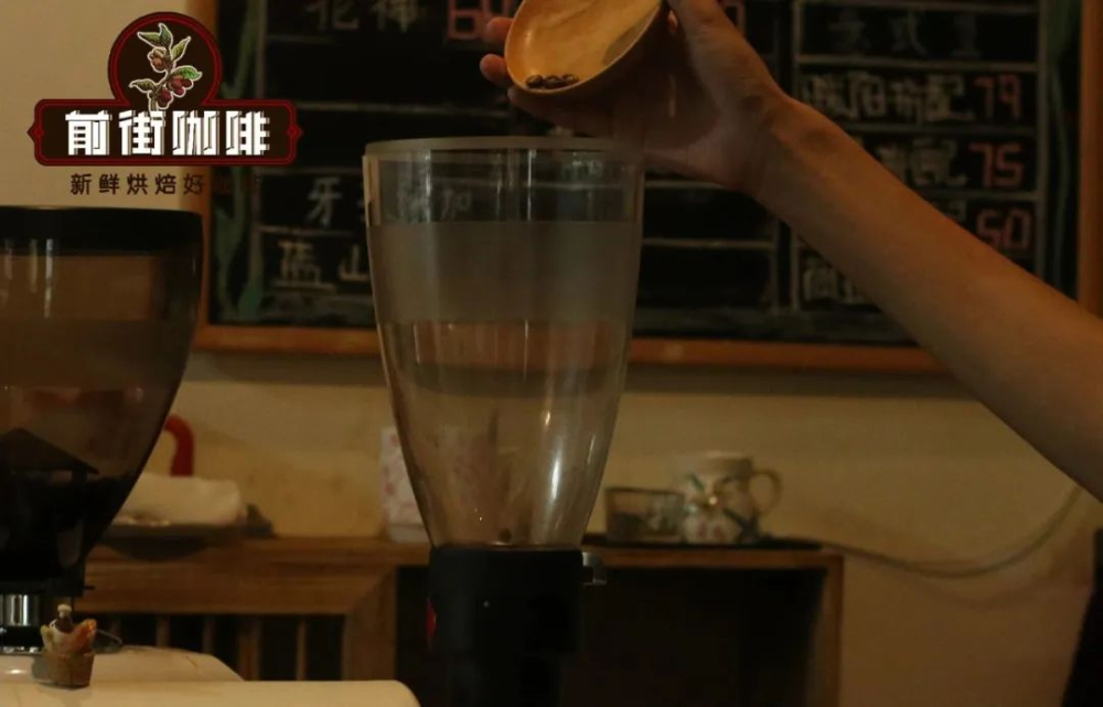 手摇磨豆机细粉偏多原因解析:锥刀与平刀结构差异对比 手摇磨豆机细粉偏多原因解析:锥刀与平刀结构差异对比