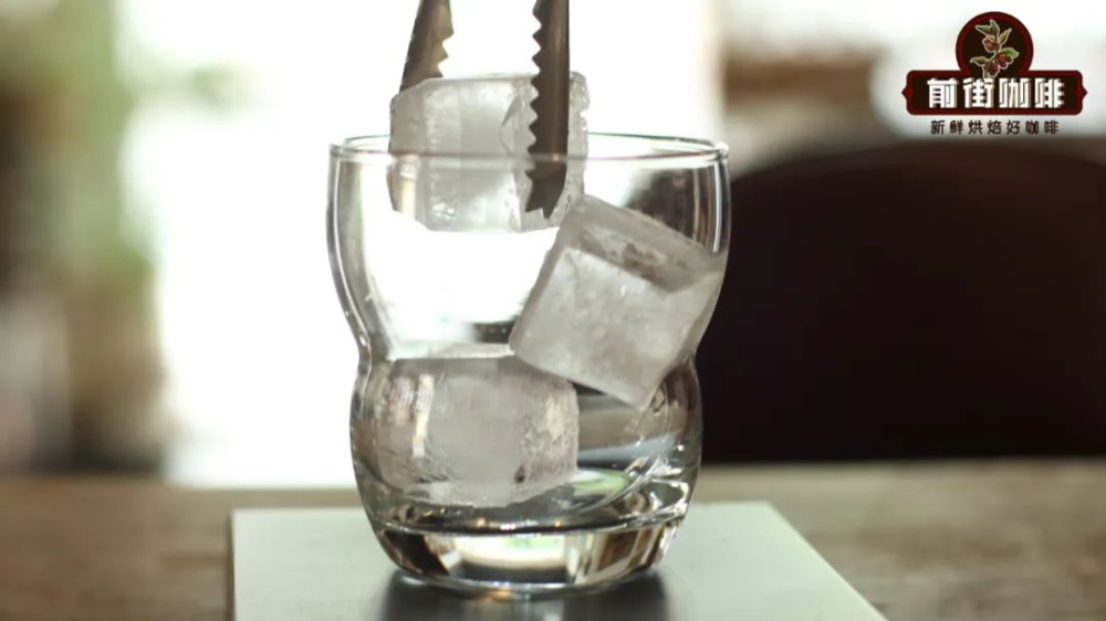 西班牙拿铁配方特点与起源追溯:从炼乳浓缩工艺到越南滴滴咖啡的渊源 西班牙拿铁配方特点与起源追溯:从炼乳浓缩工艺到越南滴滴咖啡的渊源