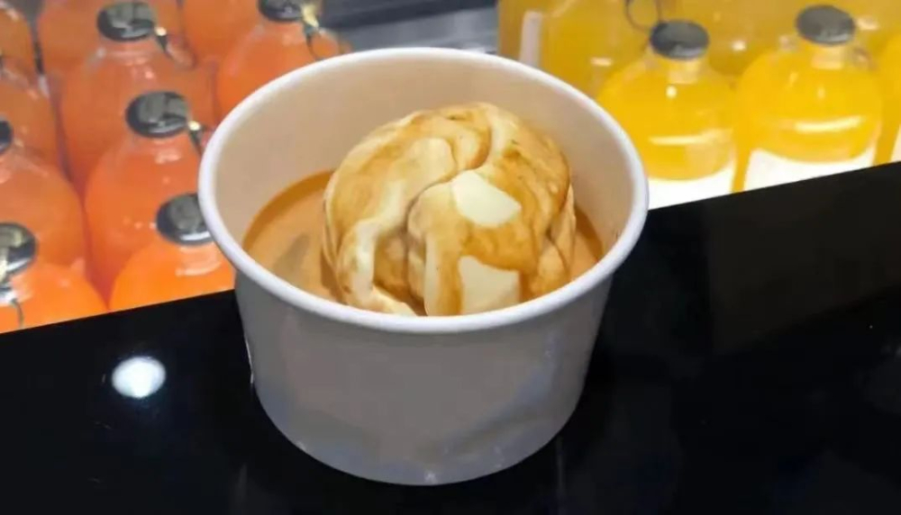阿芙佳朵制作方法与配方比例详解:意式浓缩与冰淇淋的经典创意咖啡 阿芙佳朵制作方法与配方比例详解:意式浓缩与冰淇淋的经典创意咖啡