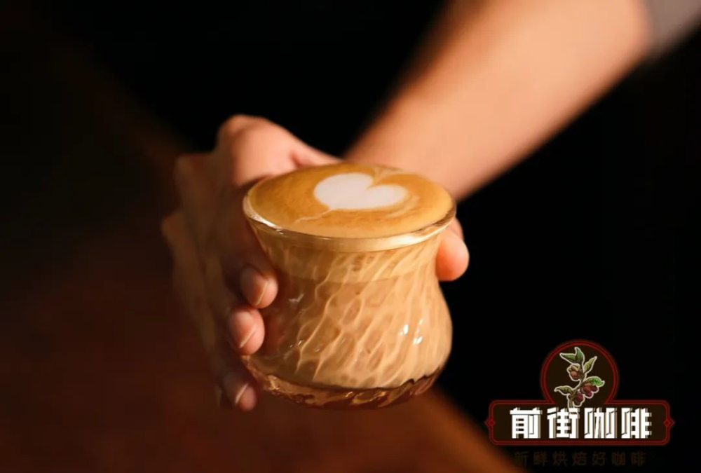 短笛咖啡与拿铁有何不同?价格偏高的原因及浓缩与牛奶配比详解 短笛咖啡与拿铁有何不同?价格偏高的原因及浓缩与牛奶配比详解