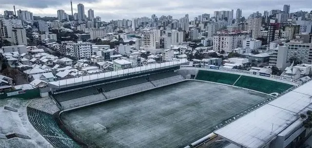 巴西提前入冬遭遇寒潮与霜冻威胁,咖啡等农作物产量或受影响 巴西提前入冬遭遇寒潮与霜冻威胁,咖啡等农作物产量或受影响