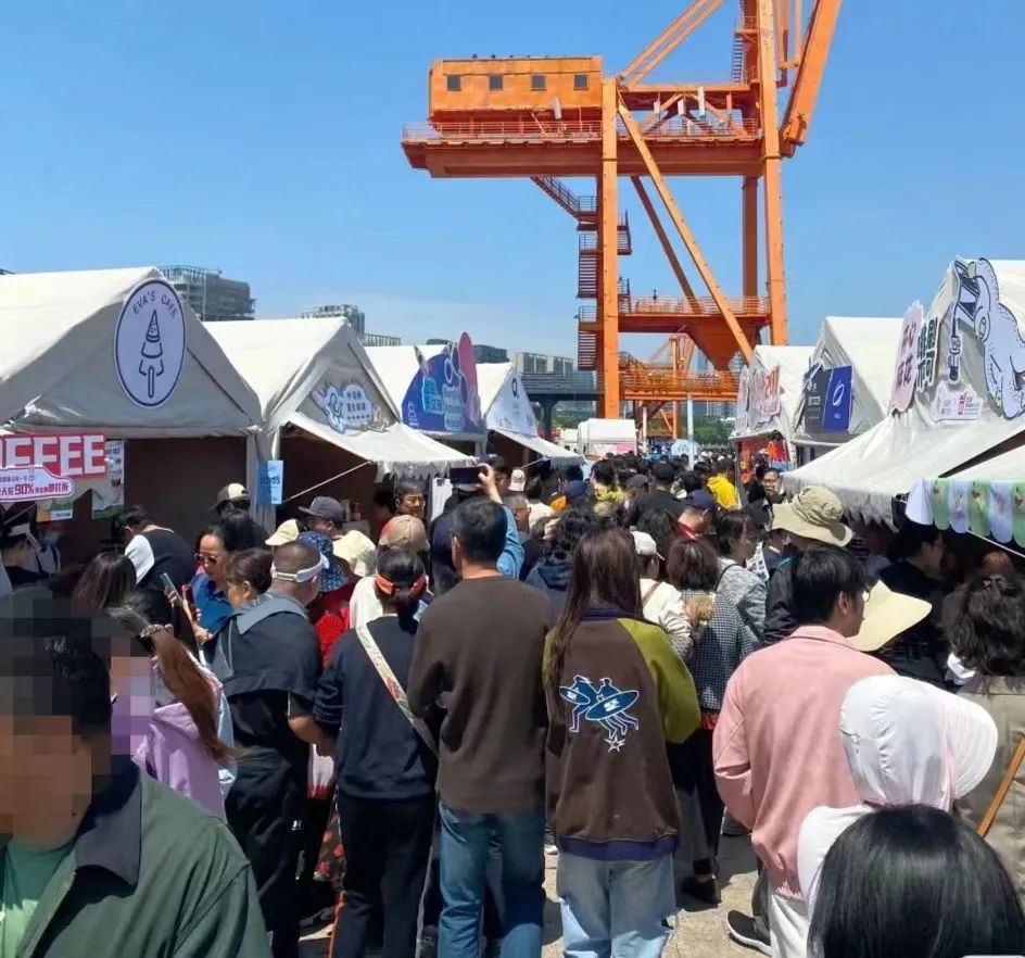 咖啡节特调套餐盛行背后:摊位成本高企与消费体验的两难权衡 咖啡节特调套餐盛行背后:摊位成本高企与消费体验的两难权衡