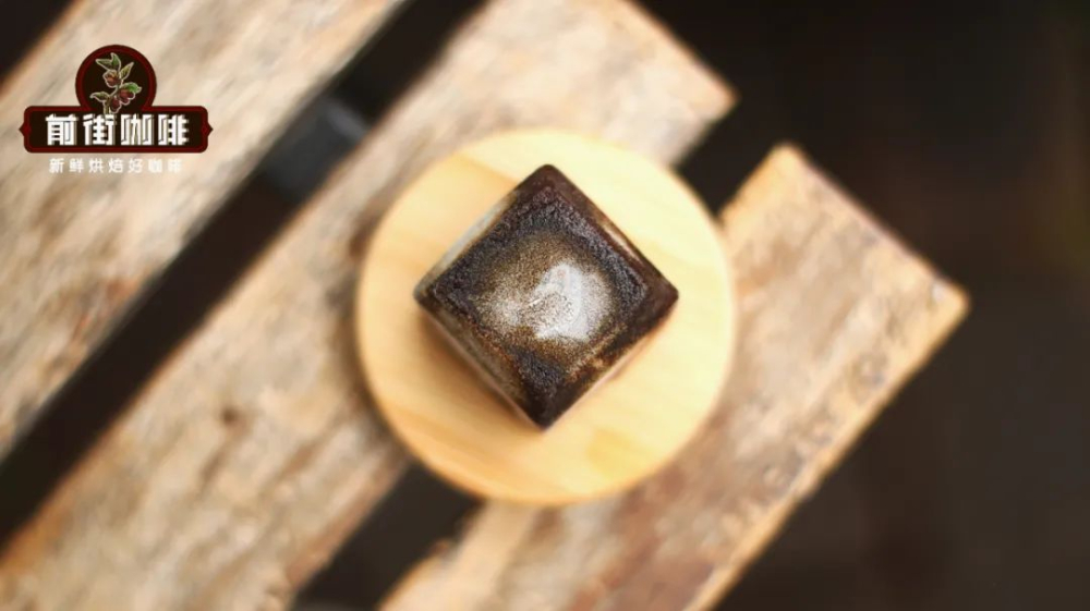 冰砖咖啡完整指南:冰砖美式与冰砖拿铁的制作方法及配方比例 冰砖咖啡完整指南:冰砖美式与冰砖拿铁的制作方法及配方比例