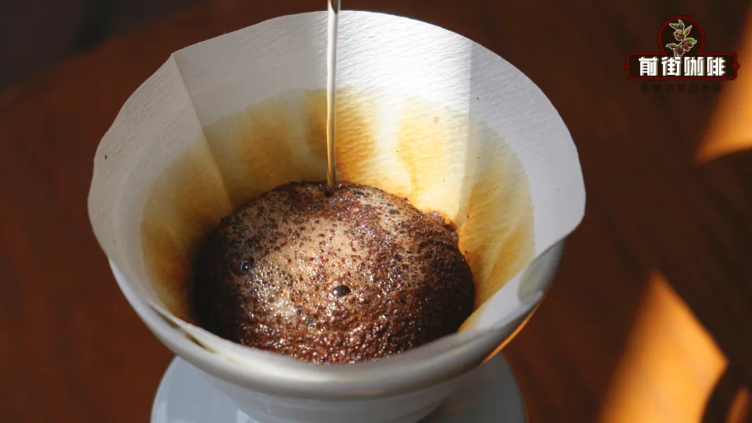V60滤杯01与02型号差异解析:粉量增加为何导致咖啡风味变淡? V60滤杯01与02型号差异解析:粉量增加为何导致咖啡风味变淡?