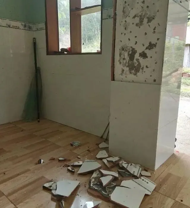 越南昆嵩省24小时连震32次,咖啡主产区面临减产风险 越南昆嵩省24小时连震32次,咖啡主产区面临减产风险