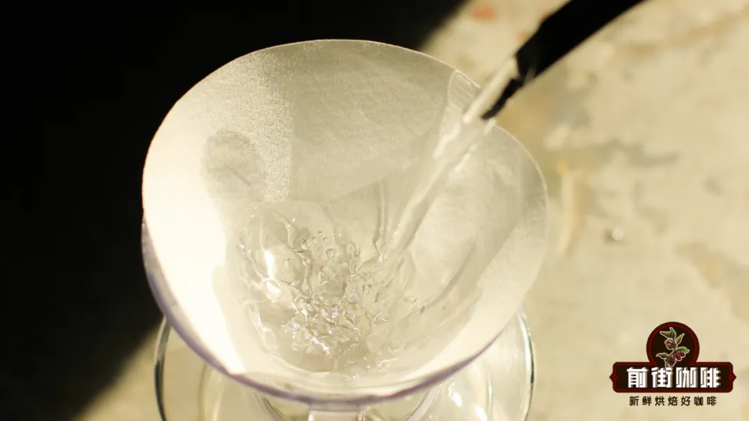 手冲咖啡滤纸如何与滤杯完美贴合?滤杯结构作用及折纸要点全解析 手冲咖啡滤纸如何与滤杯完美贴合?滤杯结构作用及折纸要点全解析