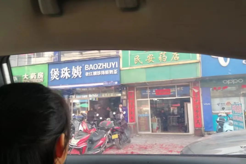 山寨咖啡奶茶品牌大盘点：那些让人哭笑不得的高仿门店模仿秀