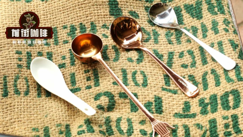 一勺咖啡粉究竟几克重？15克咖啡豆又能舀出多少勺？实用换算指南