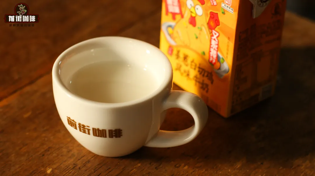 姜葱白切鸡风味牛奶搭配意式咖啡:参数比例与特调制作思路全解析 姜葱白切鸡风味牛奶搭配意式咖啡:参数比例与特调制作思路全解析