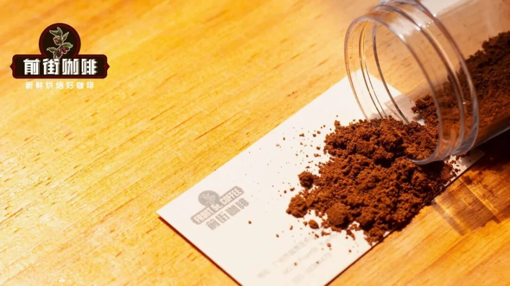 手冲咖啡研磨粗细怎么定？手摇与电动磨豆机差异全解析