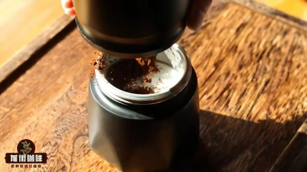 摩卡壶需要放滤纸吗?从萃取原理到操作步骤的完整指南 摩卡壶需要放滤纸吗?从萃取原理到操作步骤的完整指南