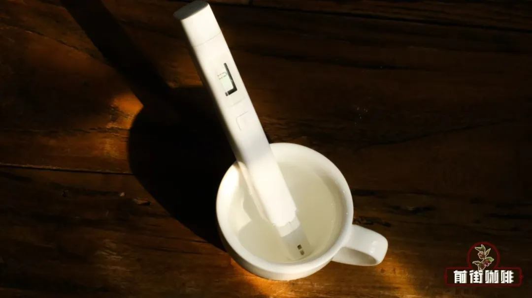 美式咖啡的浓缩与水量配比及水温水质选择,意式黑咖啡咖啡豆如何挑选 美式咖啡的浓缩与水量配比及水温水质选择,意式黑咖啡咖啡豆如何挑选