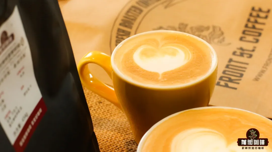 奶泡厚度与浓缩基底:澳白与拿铁在配比、杯量和口感上的核心差异 奶泡厚度与浓缩基底:澳白与拿铁在配比、杯量和口感上的核心差异