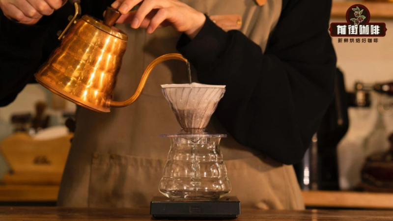 手冲咖啡粉水比与花魁豆冲煮要点：粉量研磨水温及注水节奏解析