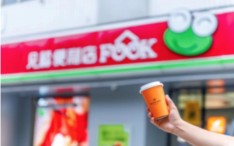 挪瓦咖啡携手见福便利店探索联营模式，首批150家门店已投入运营