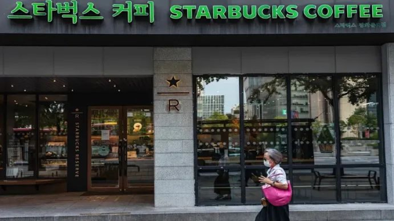 星巴克再推环保新方案：押金杯搭配专用清洗机，顾客可自行洗净带走