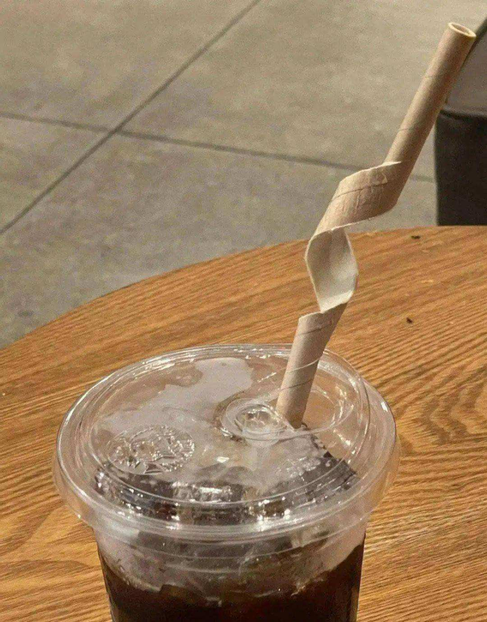 中科大研发可食用椰果吸管替代纸吸管 强度翻倍且60天可完全降解 中科大研发可食用椰果吸管替代纸吸管 强度翻倍且60天可完全降解