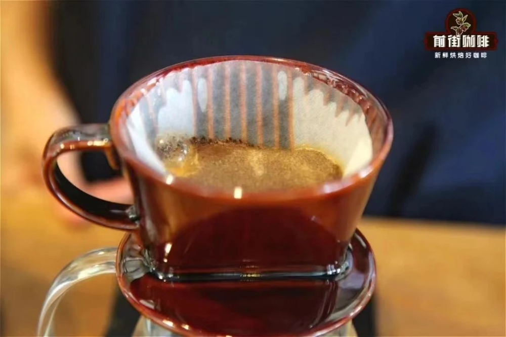 蛋糕滤杯冲泡技法详解：平底手冲滤杯的萃取特性与使用要点