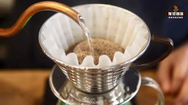 蛋糕滤杯冲泡技法详解：平底手冲滤杯的萃取特性与使用要点