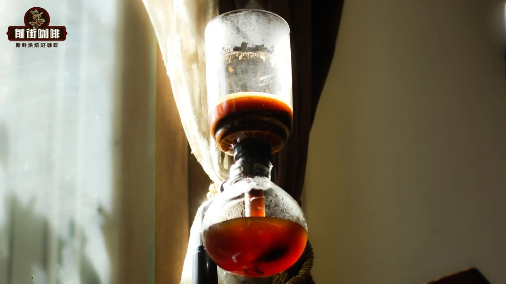 虹吸壶与手冲壶的萃取原理差异及口感风味对比分析