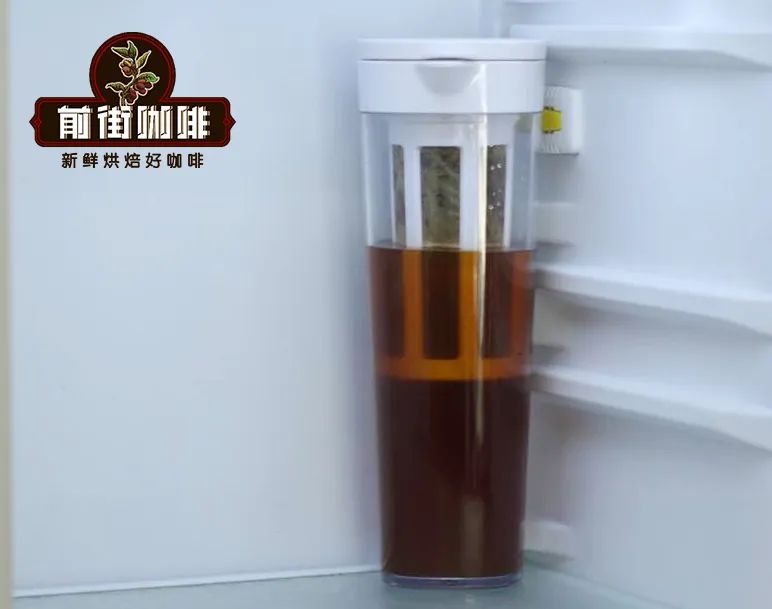 冷萃咖啡用常温水还是温水?解析低温萃取酸味低的原因与温水快萃实操 冷萃咖啡用常温水还是温水?解析低温萃取酸味低的原因与温水快萃实操