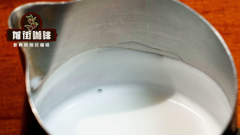 卡布奇诺奶泡打法与牛奶温度全解析:从蒸汽打发到绵密质地的专业制作要点 卡布奇诺奶泡打法与牛奶温度全解析:从蒸汽打发到绵密质地的专业制作要点